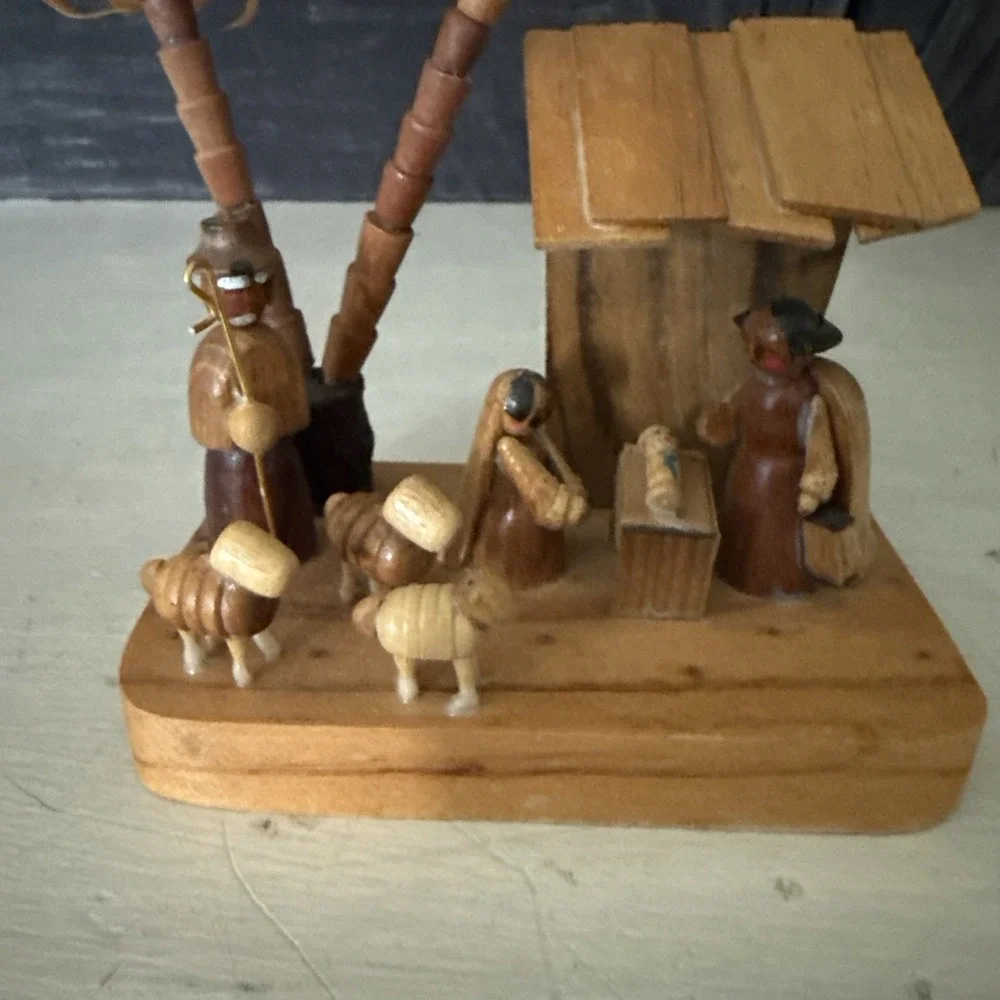 Vintage Wood Carved Nativity Christ Birth Christmas Decor Erzgebirge? Not Marked